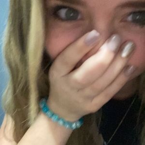 Meet your Posher, Kendra